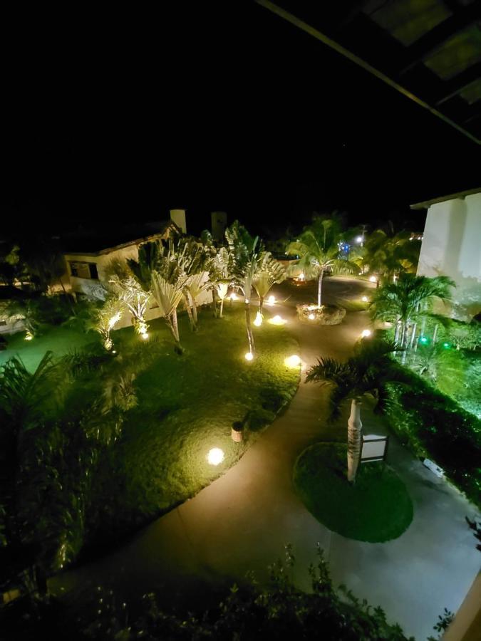 Apartamento Em Guarajuba 200M Da Praia Camaçari Esterno foto
