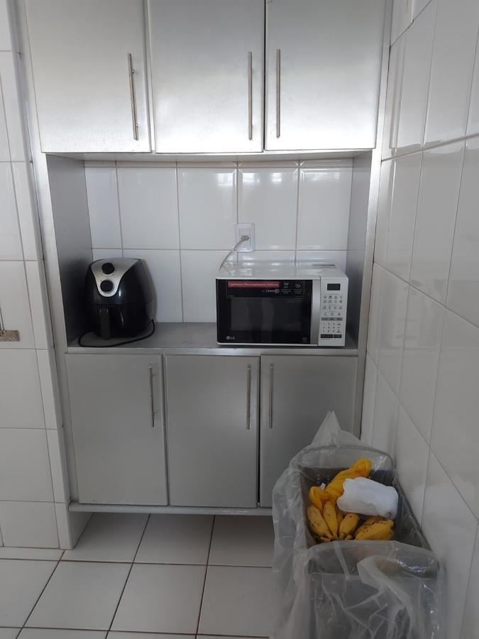 Apartamento Em Guarajuba 200M Da Praia Camaçari Esterno foto